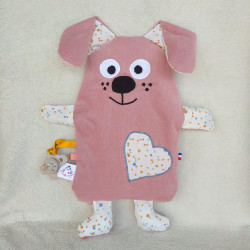 doudou peluche chien chiot velours vieux rose Odile vue de face