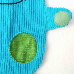 doudou peluche dinosaure dino velours turquoise vert citron Casimir détail application ronde pour personnalisation prénom enfant