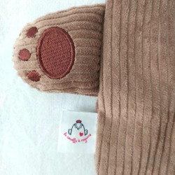doudou peluche loup velours beige et caramel Gabin détail empreinte et étiquette