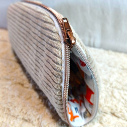 trousse pot a crayons velours beige imprimé animaux forêt détail fermeture éclair et curseur