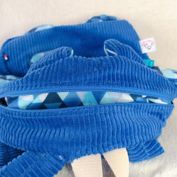 Sac à dos ourson bleu cobalt triangles