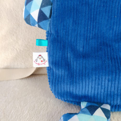 Sac à dos ourson bleu cobalt triangles