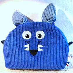 Trousse de toilette sympathique loup en velours bleu cobalt et bleu clair.