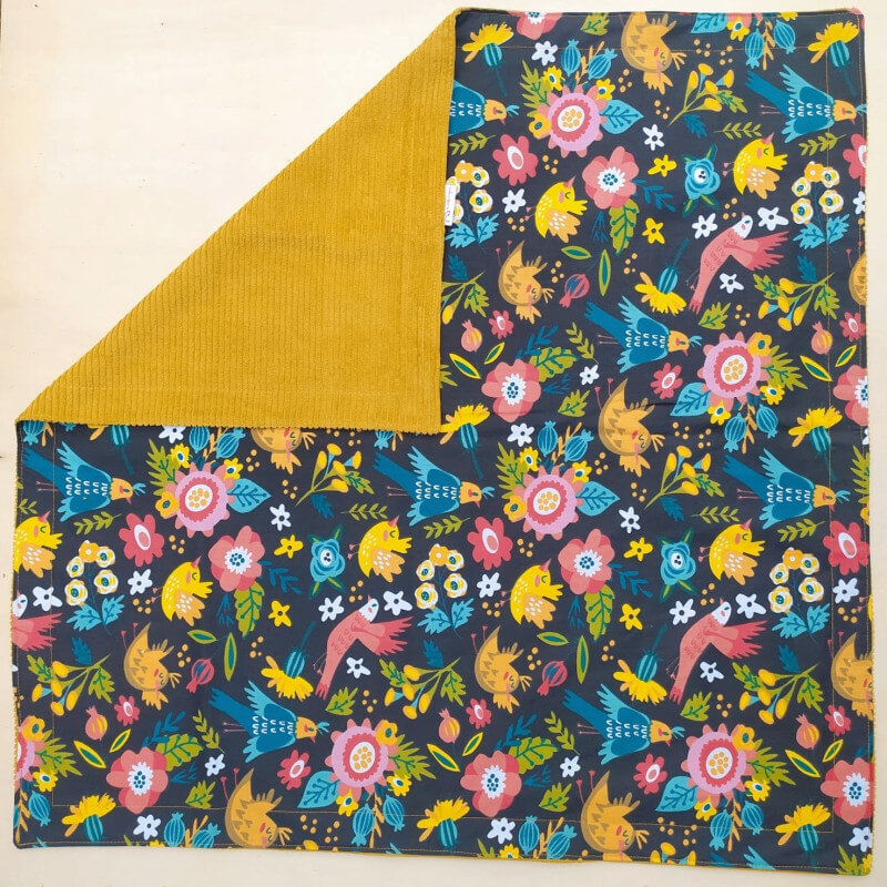 Couverture velours moutarde imprimé oiseaux