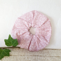 Chouchou tissu fleurs blanches fond rose